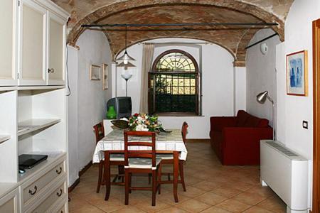 Residence Bizzoni Terni Buitenkant foto